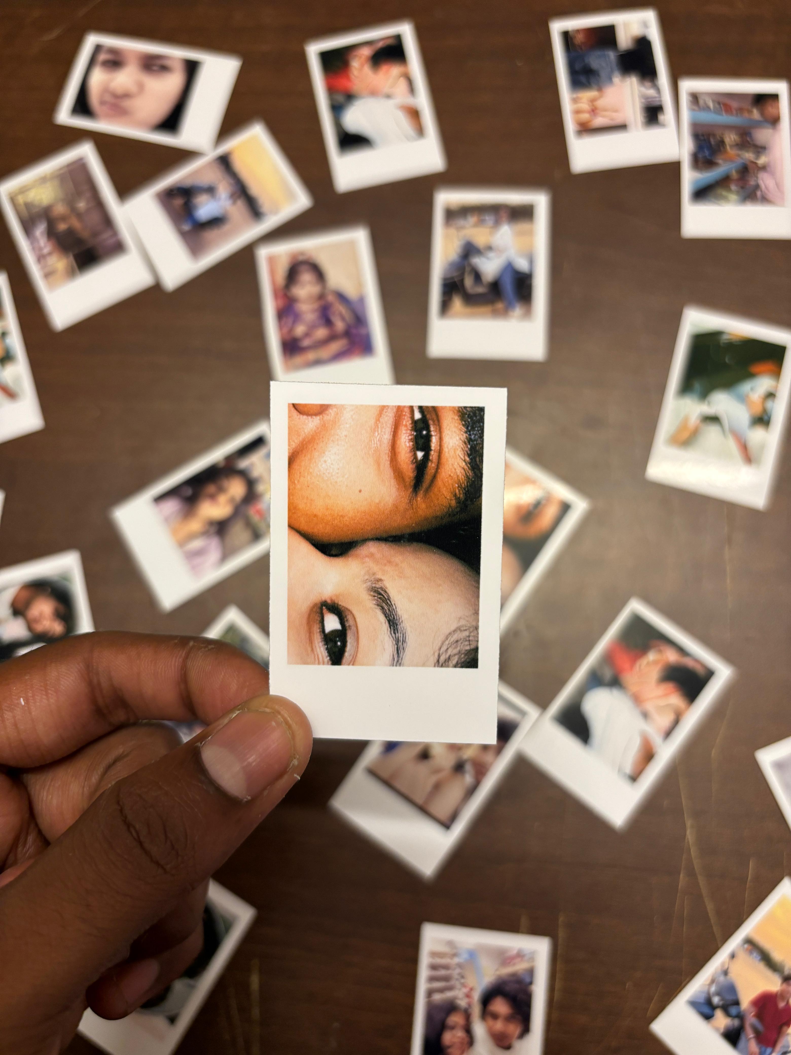 MINI POLAROIDS